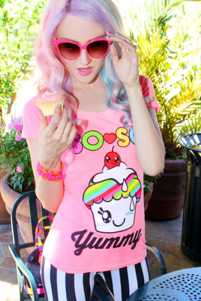 Girl with So So Happy Cupcake Shirt